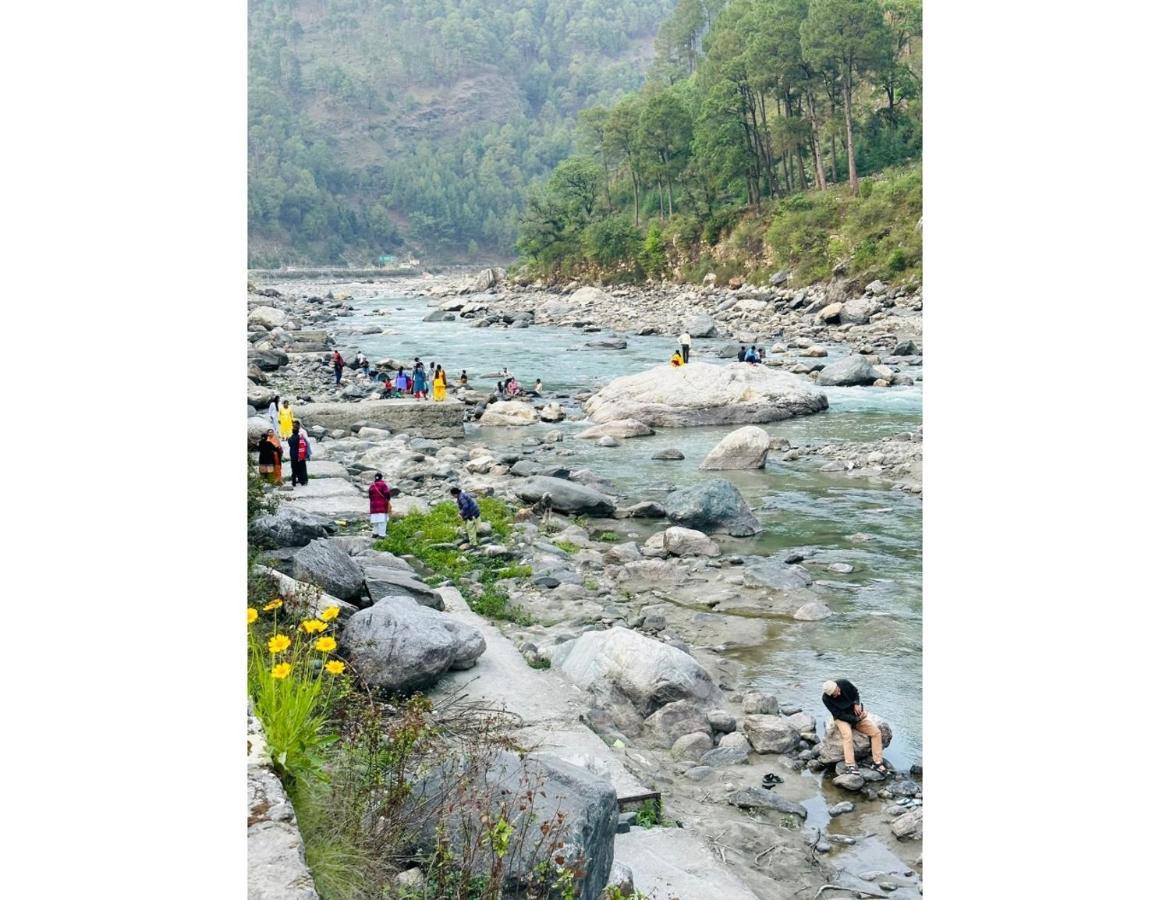 The Great Ganga, Uttarkashi Hotel ภายนอก รูปภาพ